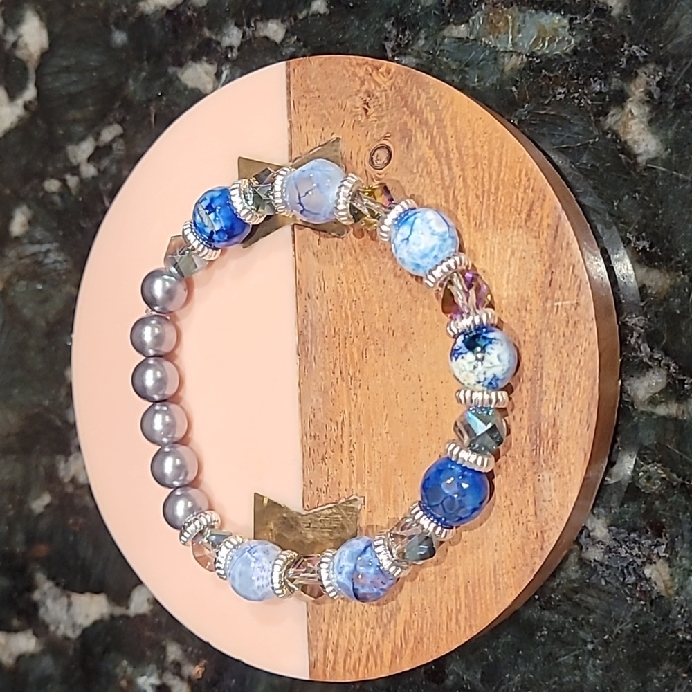 Blue Agate & Glass Bead Stretch Bracelet
